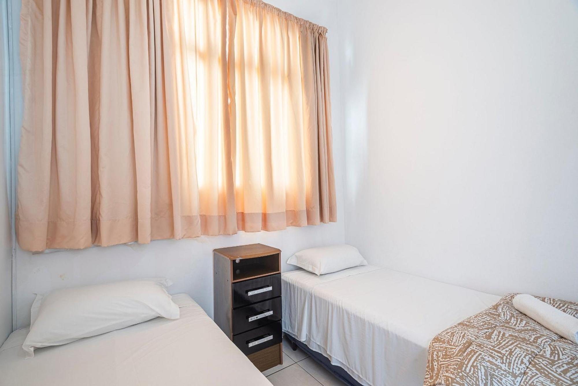 Casa de férias Itpa007- Av. Atlantica Na Localizacao De Bc *